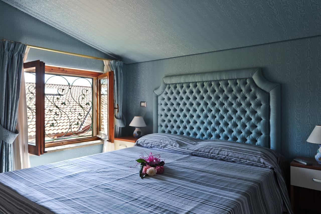 산타 세베라 La Perla Del Tirreno 아파트 외부 사진